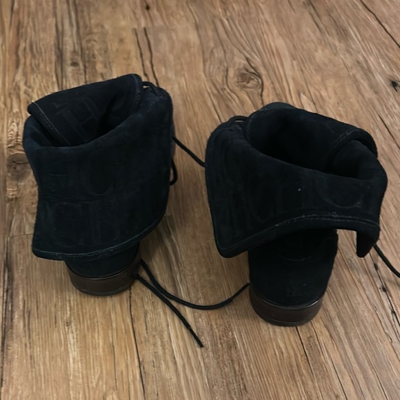 Vintage- Carolina Herrera- Suede Leather Lace Up Boots- 37 - Picture 5 of 10